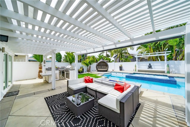 Detail Gallery Image 46 of 61 For 20191 Imperial Cove Ln, Huntington Beach,  CA 92646 - 3 Beds | 3 Baths