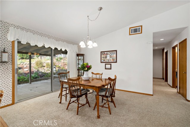 Detail Gallery Image 16 of 38 For 905 Dolstra Ln, Fallbrook,  CA 92028 - 3 Beds | 2 Baths