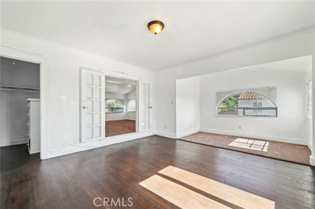3098 N Arrowhead Avenue, San Bernardino CA: https://media.crmls.org/medias/2905a705-6221-4560-ba58-090e9a0dd2c1.jpg