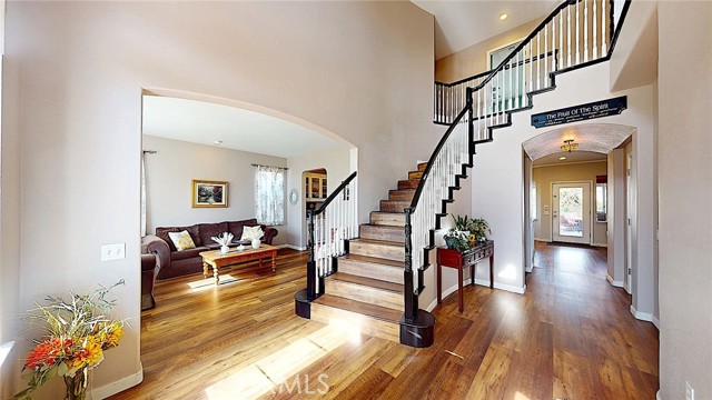 223 Vintage Drive, Turlock CA: https://media.crmls.org/medias/2905d2ec-e998-46f1-9ba3-35127f2f4d2c.jpg
