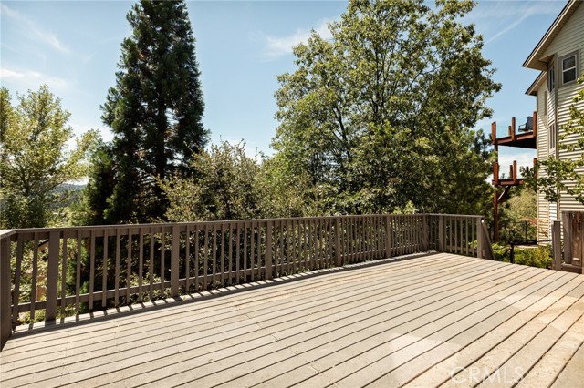 Detail Gallery Image 31 of 35 For 27711 Alpen Dr, Lake Arrowhead,  CA 92352 - 3 Beds | 3 Baths