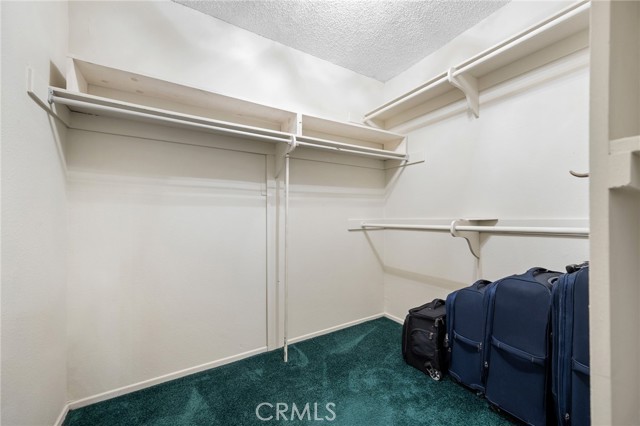 Detail Gallery Image 19 of 38 For 9555 via Venezia, Burbank,  CA 91504 - 3 Beds | 3 Baths