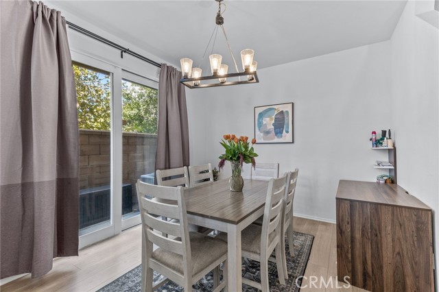 Detail Gallery Image 8 of 36 For 2350 S via Esplanade #31,  Ontario,  CA 91762 - 3 Beds | 2/1 Baths