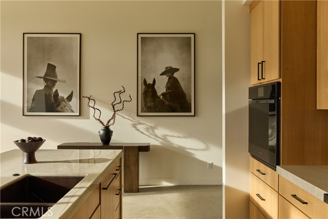 Detail Gallery Image 12 of 41 For 5137 Pioneertown Rd, Pioneertown,  CA 92268 - 3 Beds | 2/1 Baths