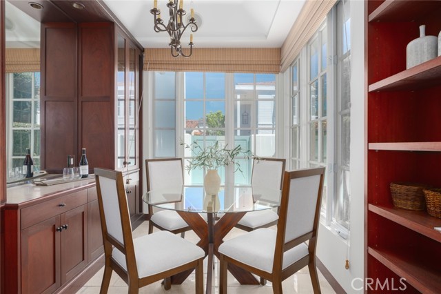 126 Via Koron, Newport Beach CA: https://media.crmls.org/medias/2906d9dd-9868-4ad7-9356-90721095f08a.jpg