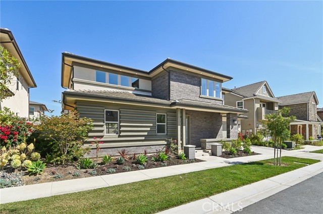56 Chasma, Irvine CA: https://media.crmls.org/medias/29074540-d17d-479f-977d-4f3772adf947.jpg
