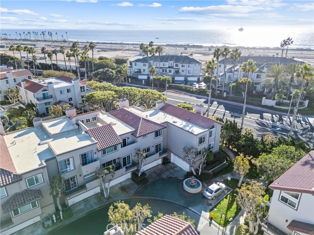 Detail Gallery Image 35 of 52 For 19398 Peachtree Ln, Huntington Beach,  CA 92648 - 2 Beds | 2/1 Baths