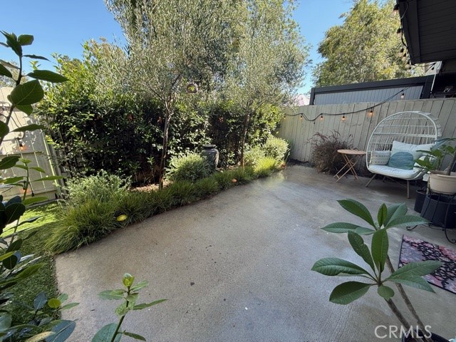 Detail Gallery Image 1 of 13 For 22896 Leo Ln #86,  Lake Forest,  CA 92630 - 4 Beds | 2/1 Baths