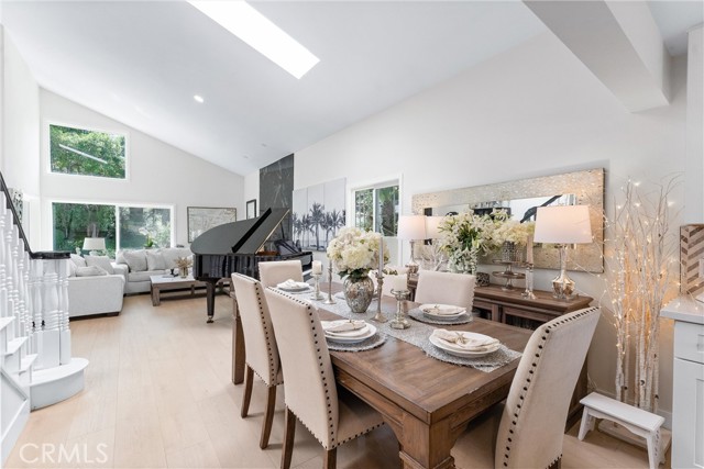 3208 Calle Grande, San Clemente CA: https://media.crmls.org/medias/2908ccb6-e4d0-48e6-a53d-3121db2c2512.jpg