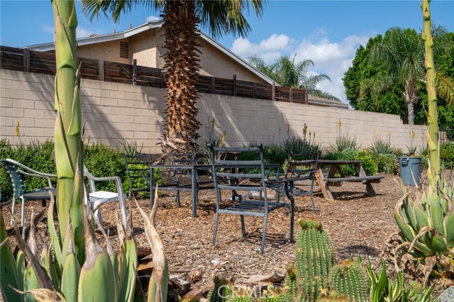 5746 Tilton Avenue, Jurupa Valley CA: https://media.crmls.org/medias/290930bc-e0f7-4f59-81e5-0df5ad7b6cd0.jpg