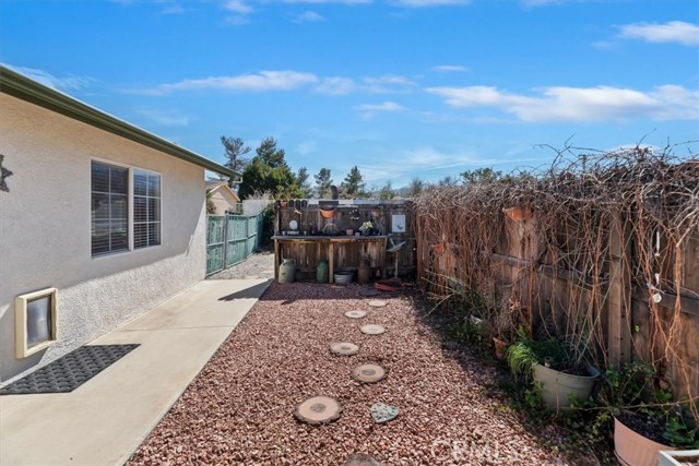 Detail Gallery Image 31 of 48 For 9860 Alta Mesa Ave, Phelan,  CA 92371 - 3 Beds | 2 Baths