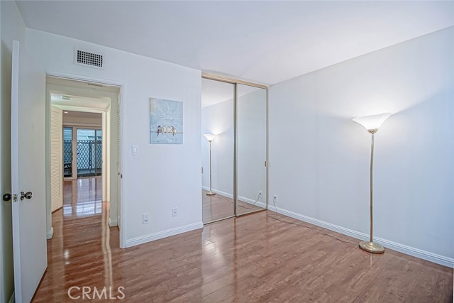 Detail Gallery Image 33 of 59 For 4950 Louise Ave #105,  Encino,  CA 91316 - 2 Beds | 2 Baths