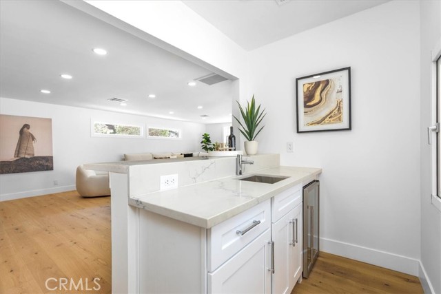 3625 Terrace View Drive, Encino CA: https://media.crmls.org/medias/290a3e74-943c-4776-92e7-9853ff7b05ca.jpg