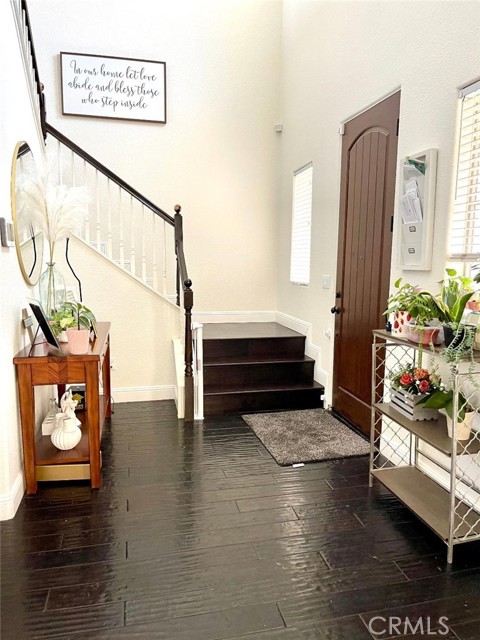 Detail Gallery Image 10 of 27 For 2001 Sola Ct, Atwater,  CA 95301 - 5 Beds | 3/1 Baths