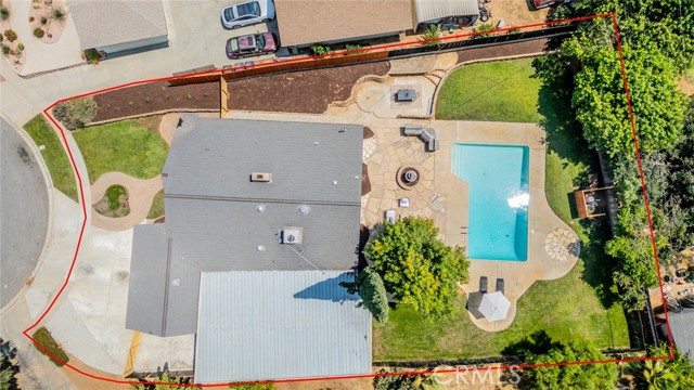 306 Felisa Court, Redlands CA: https://media.crmls.org/medias/290b8791-487c-4f87-bfe8-895c977ab833.jpg