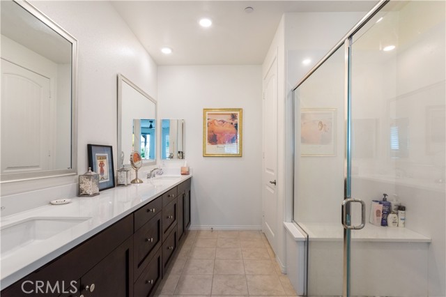 4071 E Amigos Privado, Ontario CA: https://media.crmls.org/medias/290bab52-2234-42dd-b932-ae8a23f44bc6.jpg