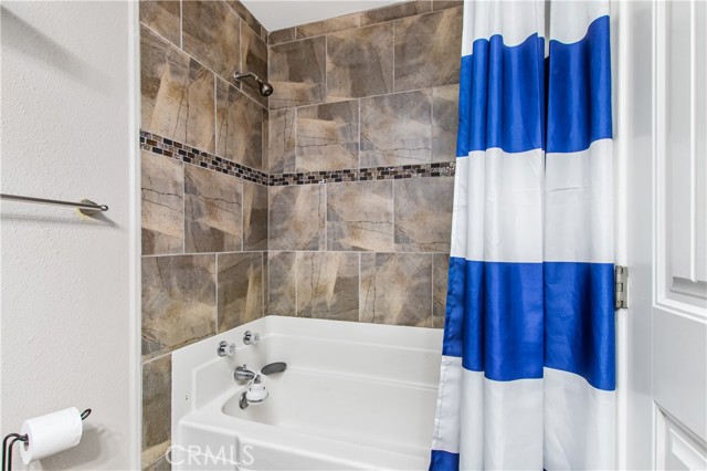 Detail Gallery Image 21 of 38 For 844 W Francis St, Corona,  CA 92882 - 4 Beds | 2 Baths