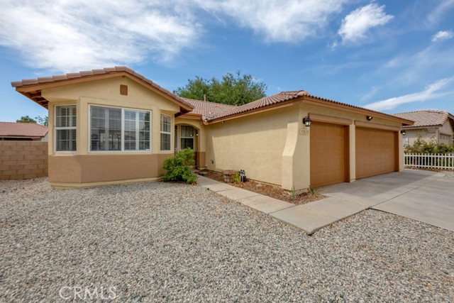 1250 W Avenue H7, Lancaster CA: https://media.crmls.org/medias/290c27d1-d4f0-4cd0-a00b-402e3292edf5.jpg