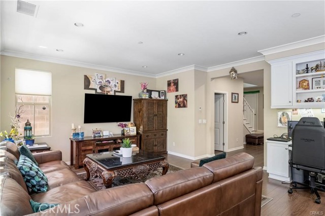 38 Larkfield, Irvine CA: https://media.crmls.org/medias/290dc6df-f5af-4359-b14d-4fb8ea0218fc.jpg