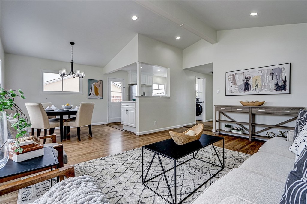 22005 Palos Verdes Boulevard