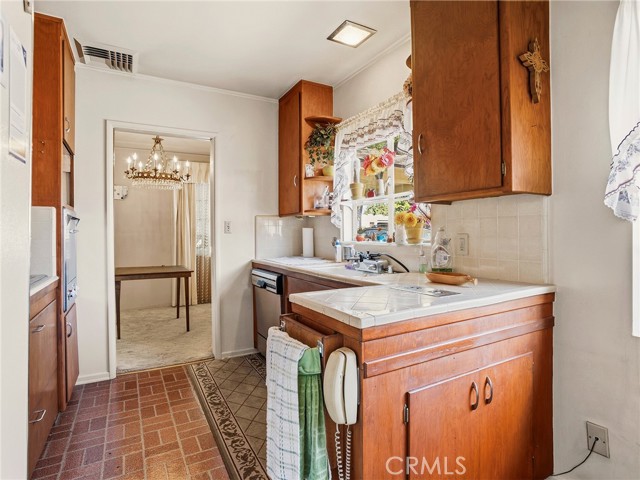 Image 4 of 56 For 236 Providencia Avenue