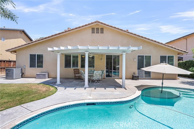 11567 Waterwell Court, Riverside CA: https://media.crmls.org/medias/290f2f6e-4973-4a36-9198-353c5cbb1839.jpg