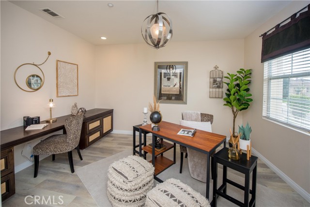 Detail Gallery Image 5 of 46 For 4285 Gardendale Ct, Riverside,  CA 92505 - 4 Beds | 2/1 Baths