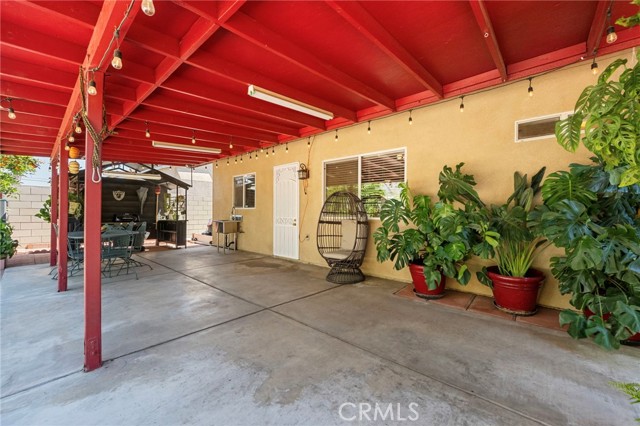 Detail Gallery Image 37 of 55 For 15070 Spring, Fontana,  CA 92335 - 5 Beds | 2 Baths