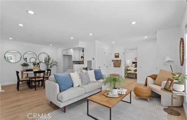 Detail Gallery Image 1 of 37 For 25786 via Lomas #83,  Laguna Hills,  CA 92653 - 3 Beds | 2 Baths