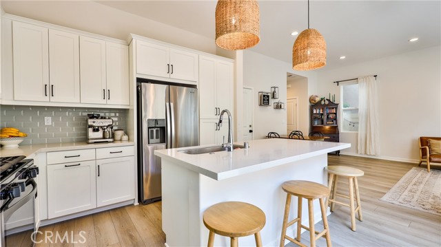 Detail Gallery Image 12 of 49 For 4173 Horvath St #105,  Corona,  CA 92883 - 3 Beds | 2/1 Baths