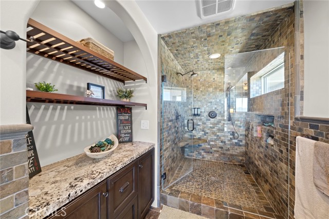 29732 Arroyo Oak Lane, Castaic CA: https://media.crmls.org/medias/29114c99-8a08-4b5b-a63f-6f75316e5bfe.jpg