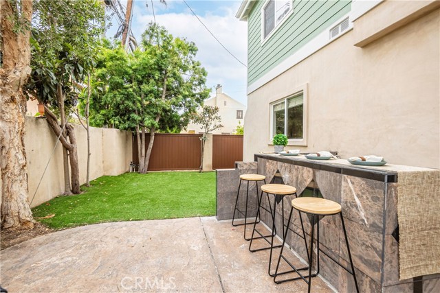 2018 Manhattan Beach Boulevard, Redondo Beach, California 90278, 4 Bedrooms Bedrooms, ,3 BathroomsBathrooms,Residential,Sold,Manhattan Beach,SB23091899