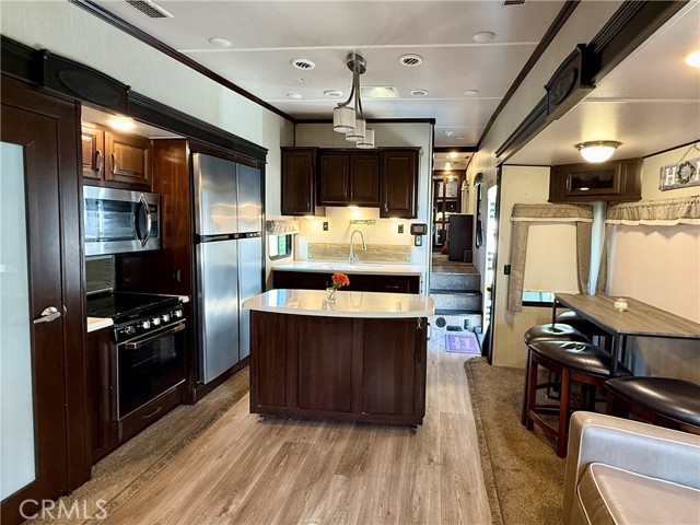 1244 31 Bounty Way, San Jacinto CA: https://media.crmls.org/medias/2911cc6d-5ffd-4e22-b2dc-4a70e73456b3.jpg