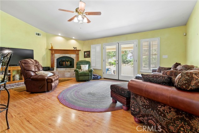 1350 Cardo Way, Nipomo CA: https://media.crmls.org/medias/291205d4-c917-4475-a072-a92db3e26fec.jpg