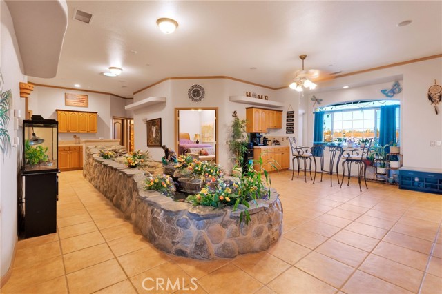 4575 Kreuer Road, Phelan CA: https://media.crmls.org/medias/29121c72-4829-4b45-acdc-0a43e674871f.jpg