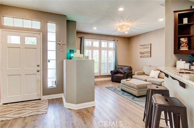 Detail Gallery Image 10 of 47 For 13069 Arborwalk, Tustin,  CA 92782 - 3 Beds | 2/1 Baths