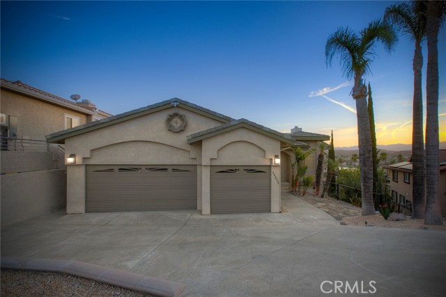 Detail Gallery Image 13 of 68 For 28856 Yosemite Pl, Canyon Lake,  CA 92587 - 3 Beds | 3/1 Baths