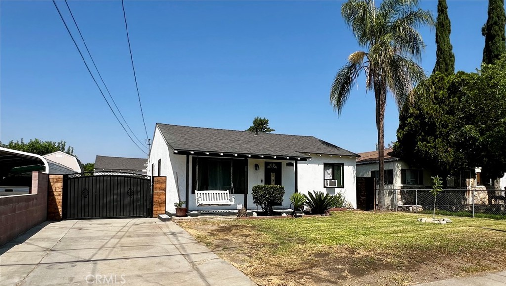 1305 Redlands Avenue