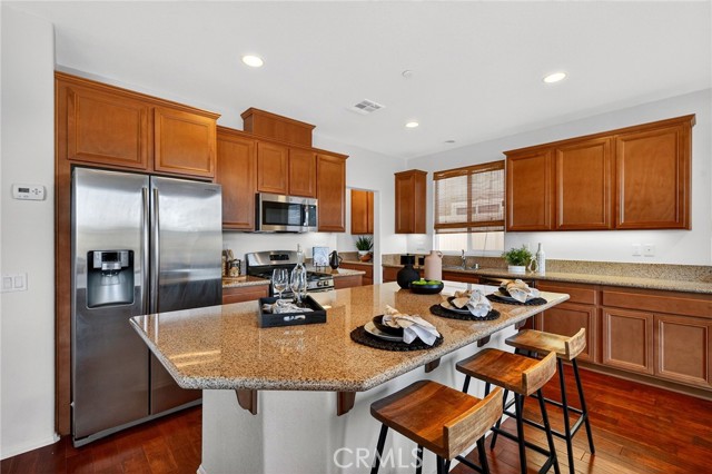 Detail Gallery Image 18 of 52 For 4154 Alderwood Pl, Lake Elsinore,  CA 92530 - 5 Beds | 3 Baths