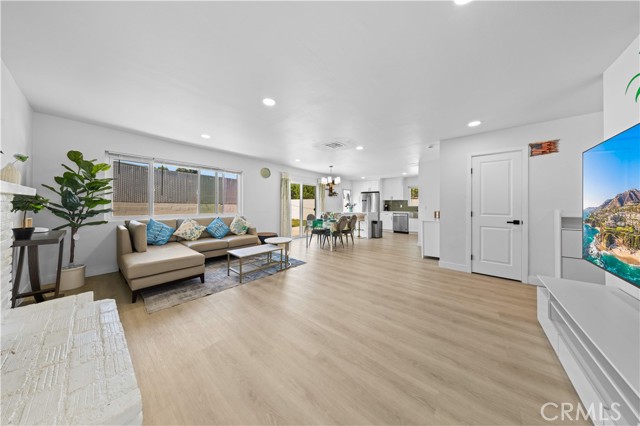 Detail Gallery Image 6 of 32 For 8510 Monte Vista St, Rancho Cucamonga,  CA 91701 - 4 Beds | 2 Baths