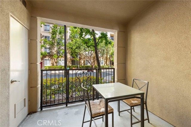 Detail Gallery Image 10 of 22 For 3131 Watermarke Pl, Irvine,  CA 92612 - 1 Beds | 1 Baths