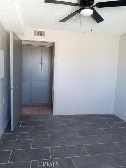 Detail Gallery Image 11 of 19 For 32111 State Highway 18, Lucerne Valley,  CA 92356 - – Beds | – Baths