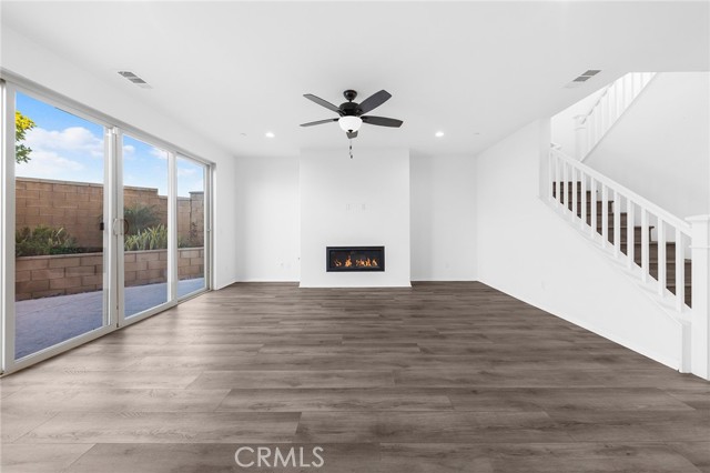 Detail Gallery Image 14 of 73 For 12906 Shorthorn, Corona,  CA 92880 - 6 Beds | 5 Baths