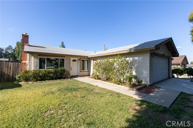 2048 Newton Dr, Corona, CA 92882