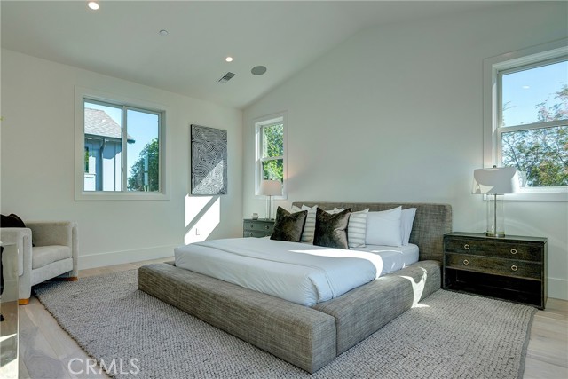 Detail Gallery Image 36 of 48 For 1405 Priscilla Ln, Newport Beach,  CA 92660 - 5 Beds | 5/1 Baths