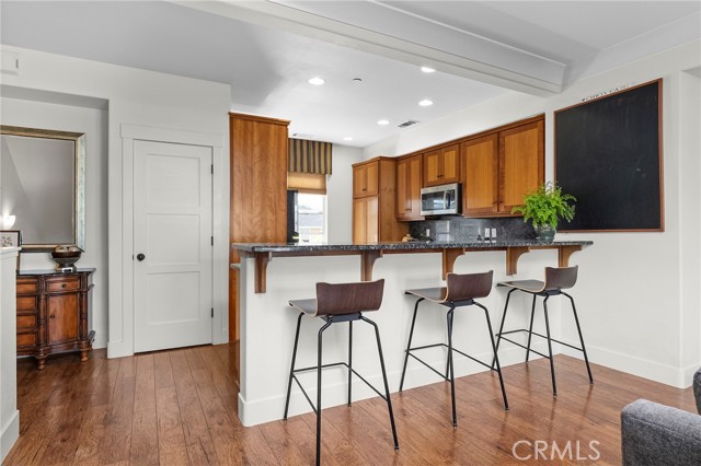 Detail Gallery Image 7 of 41 For 2227 Hutchinson St, Chico,  CA 95928 - 3 Beds | 2/1 Baths