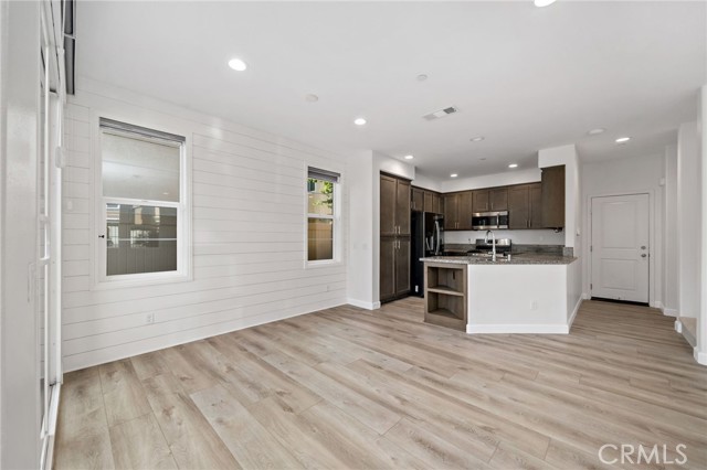 3908 Boulder Drive, Jurupa Valley CA: https://media.crmls.org/medias/291a9cdc-15ee-4884-b996-b3819e3a94e2.jpg
