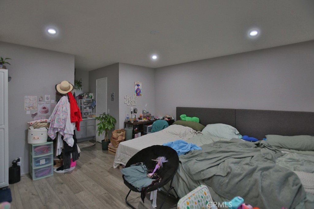 291b2002 A061 4e89 951e F93239066cf8