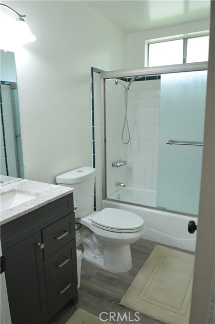 866 Random Lane, Duarte CA: https://media.crmls.org/medias/291bab74-f8f6-4108-a79d-c1873f6c2f88.jpg