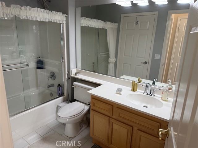 Detail Gallery Image 10 of 21 For 9216 Pioneer Ln, Corona,  CA 92883 - 2 Beds | 2 Baths